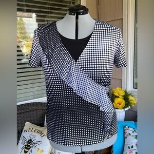 Stylish black and white polka dot top